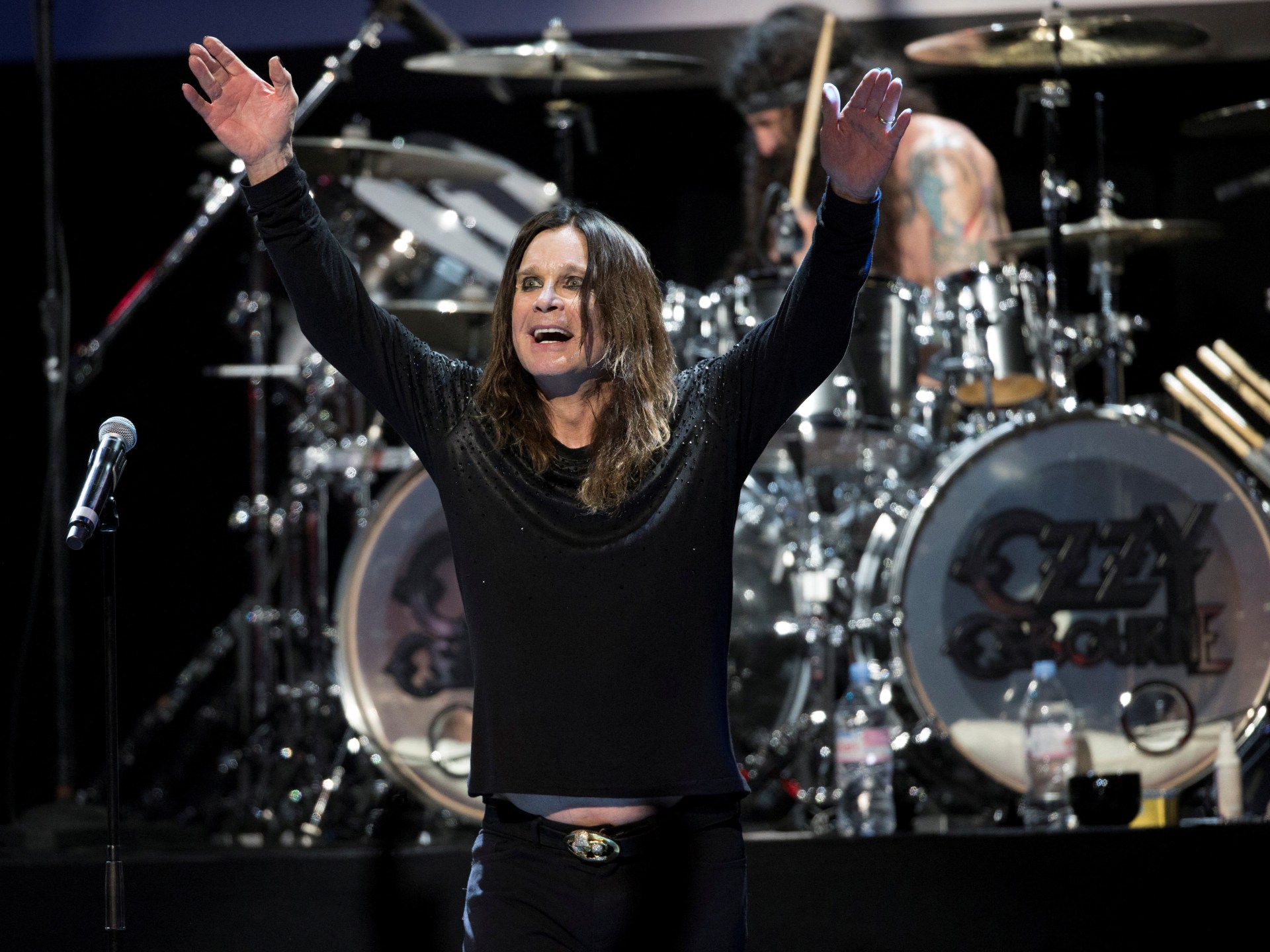 Mirė sunkiojo metalo legenda Ozzy Osbourne