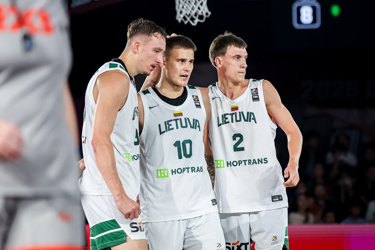 Lietuvos vaikinų trijulių krepšinio rinktinė apgynė pasaulio čempionų titulą