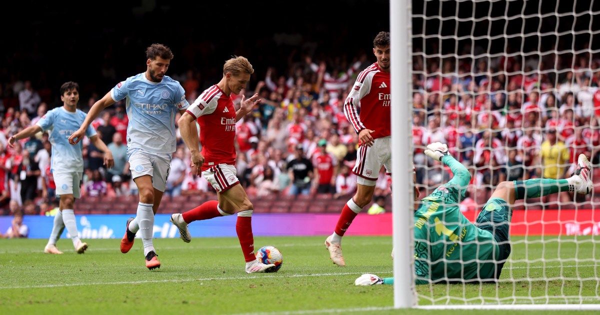 Londono „Arsenal“ sutriuškino „Manchester City“ ir iškovojo „Community Shield“ taurę