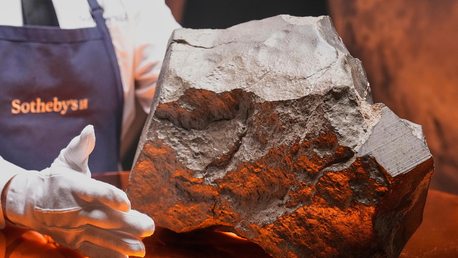 Sotheby's aukcione - didžiausias Marso meteoritas Žemėje