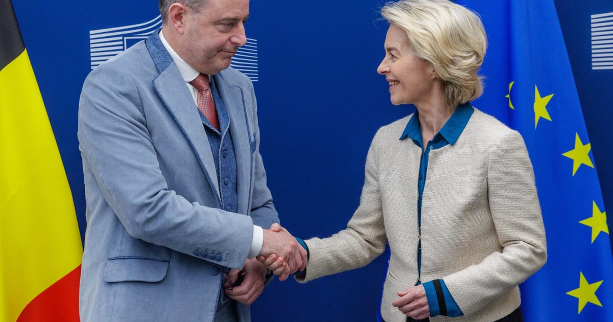 EK žada apsaugoti Belgiją nuo teisinių rizikų dėl įšaldyto Rusijos turto