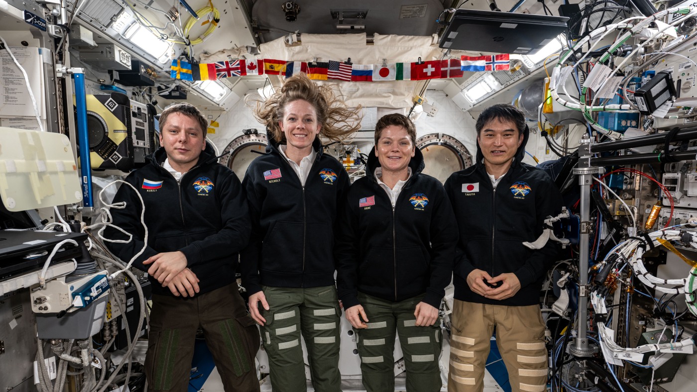 Keturi astronautai grįžo į Žemę po penkių mėnesių ISS misijos