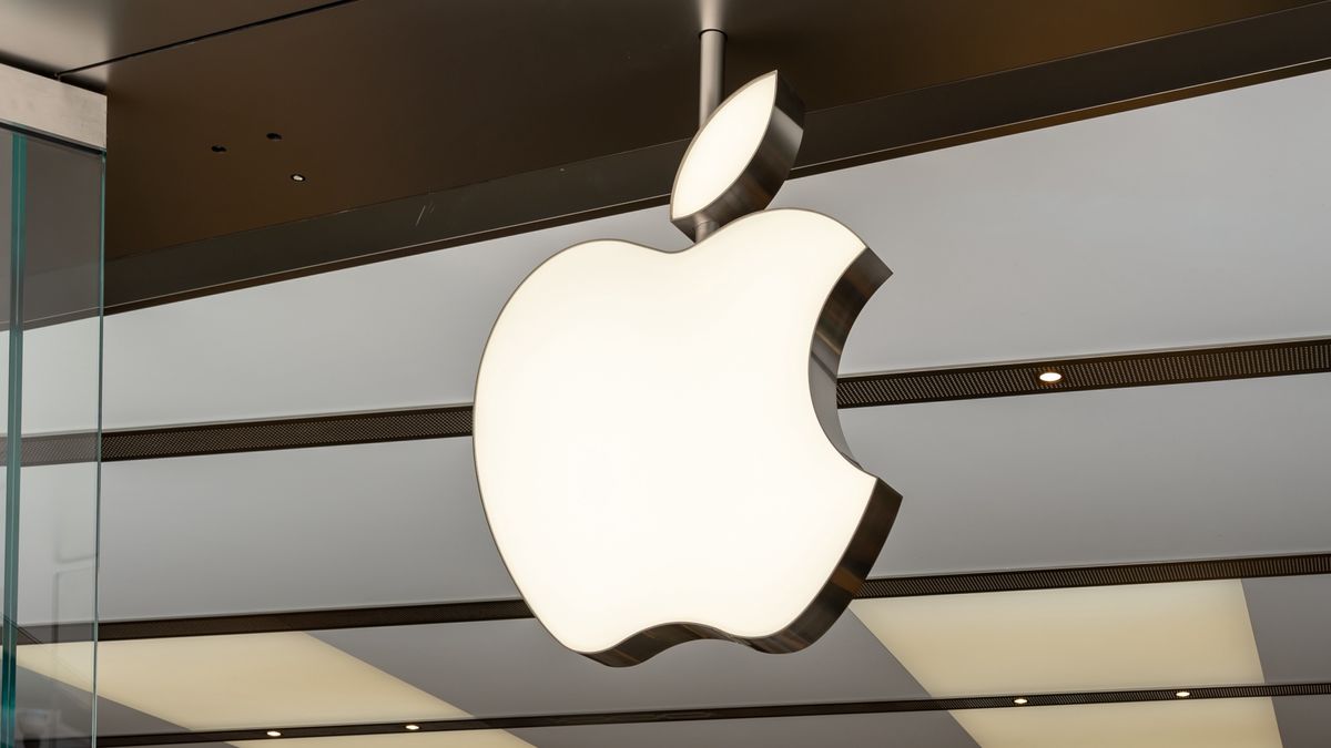 Apple’s AI Intelligence Takes a Wrong Turn