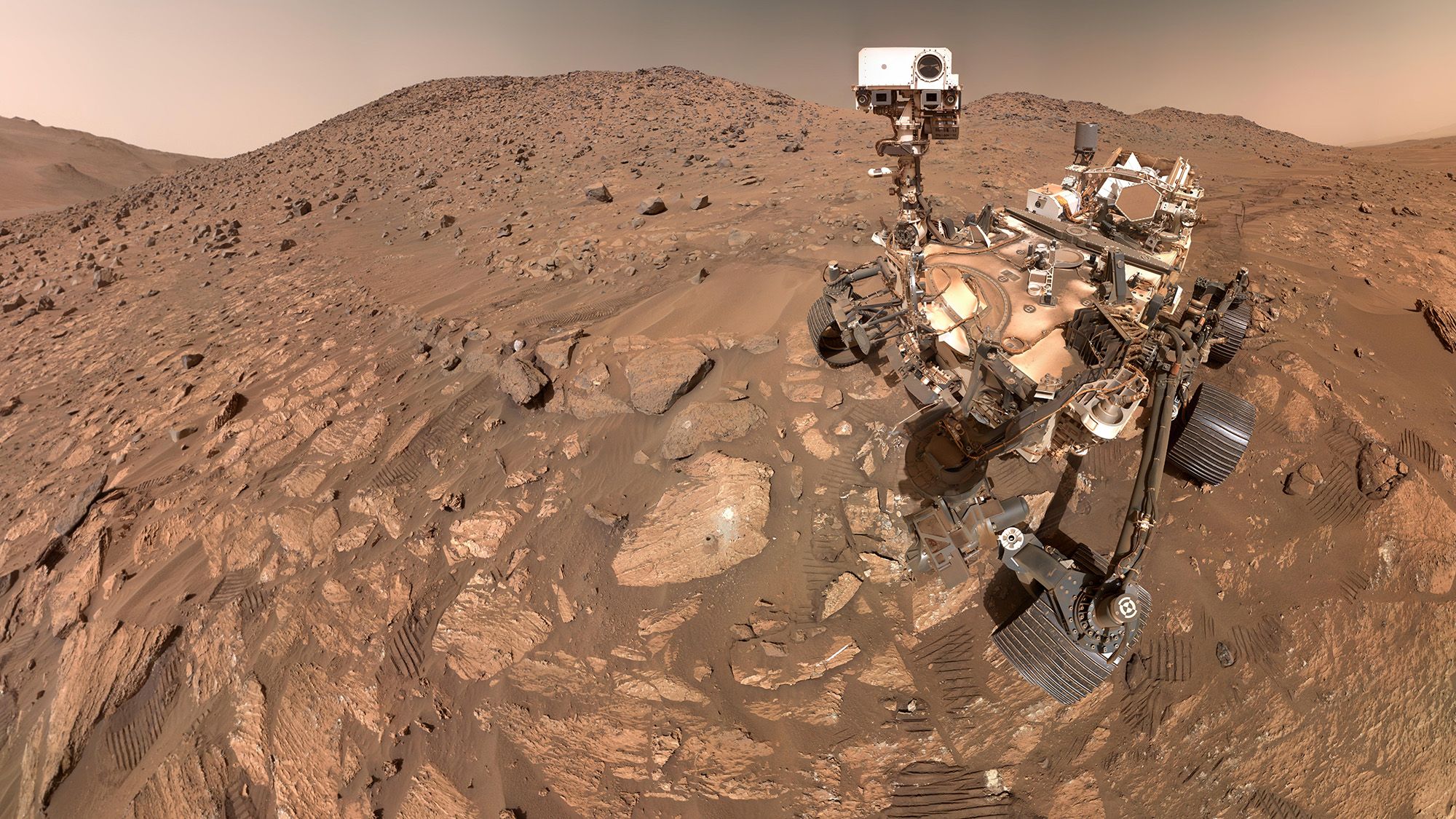 NASA marsaeigis aptiko organinių molekulių Marse