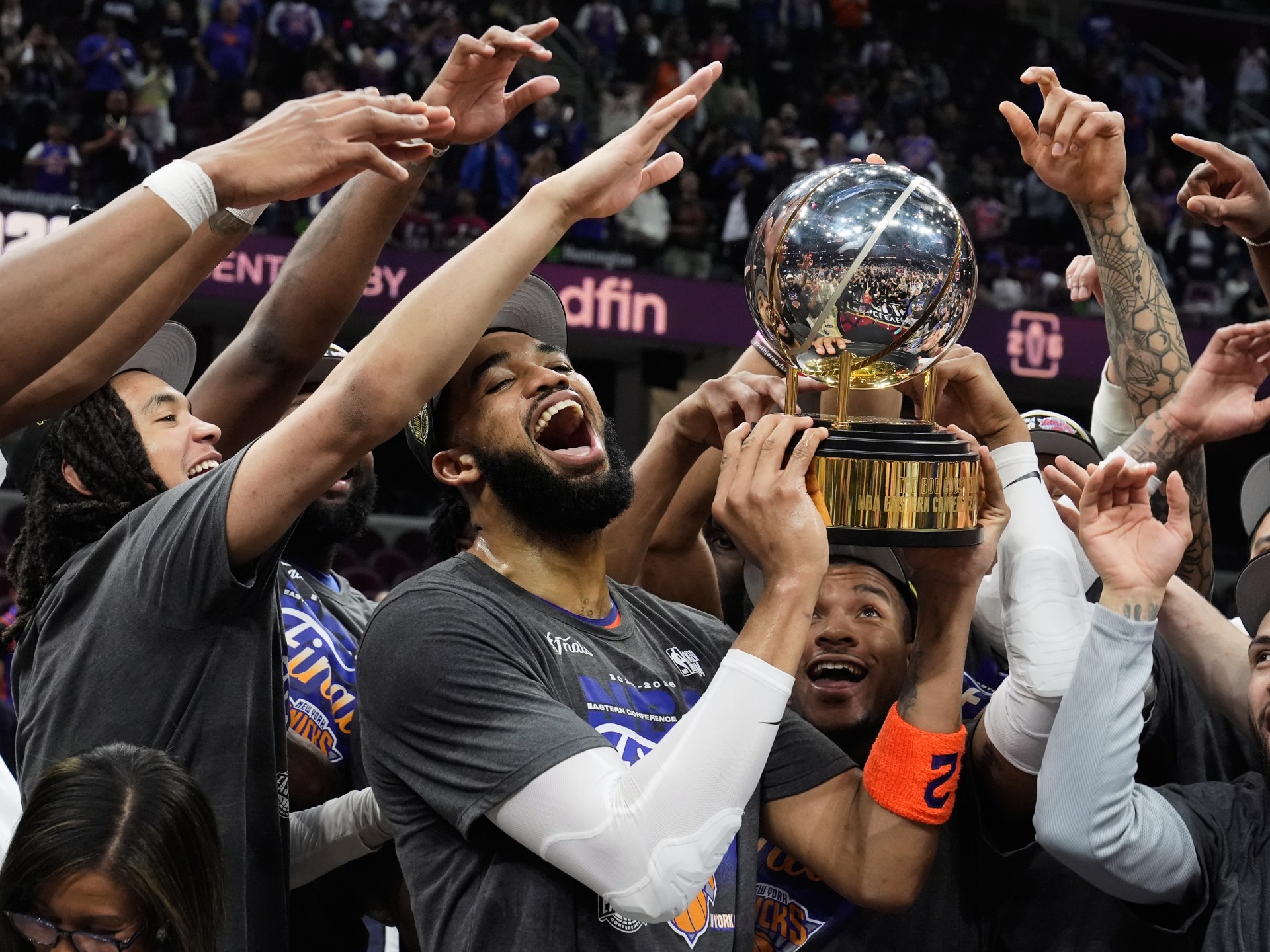Niujorko „Knicks“ po ilgos pertraukos žengia į NBA finalą
