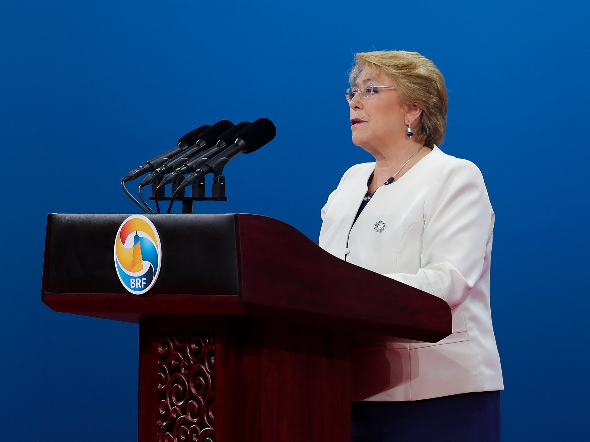 Buvusi Čilės prezidentė traukiasi iš kovos dėl JT vadovo posto